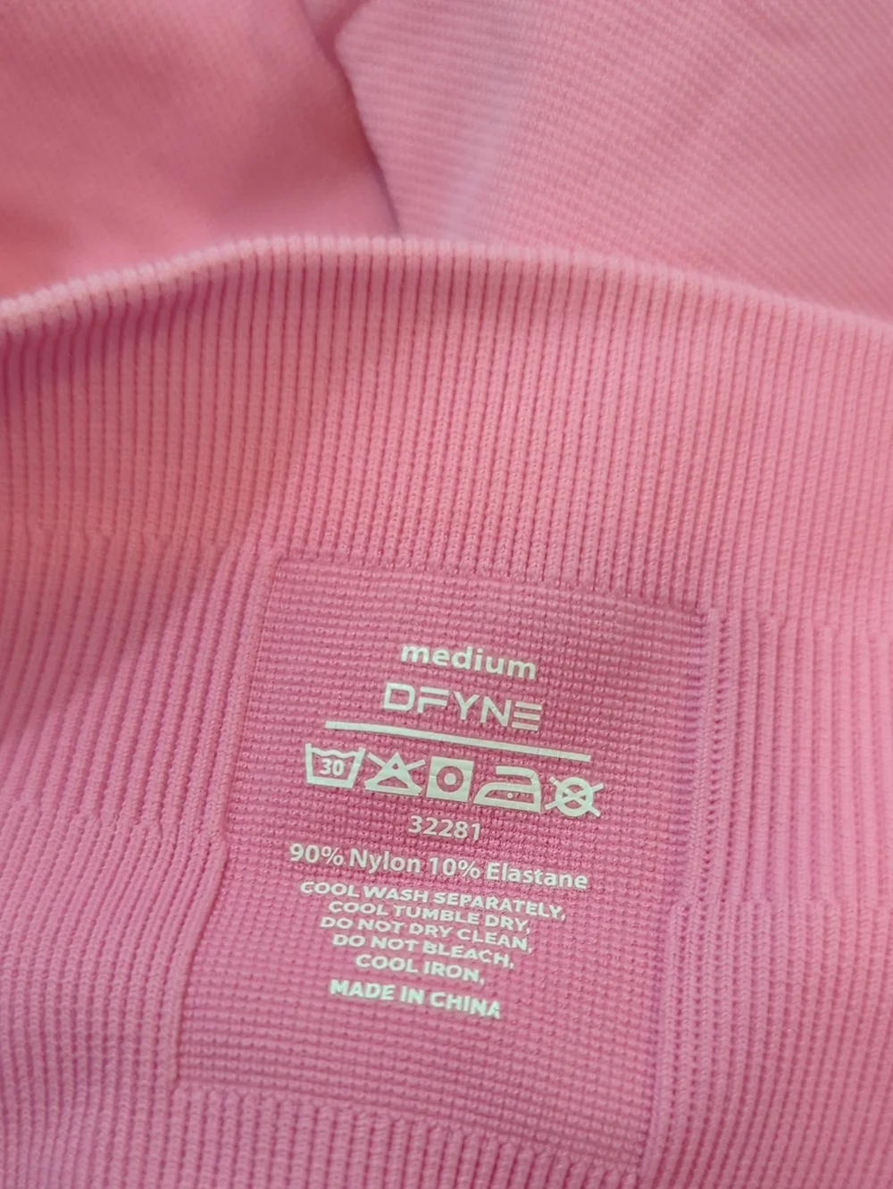 DFYNE Impact Set in Blossom Pink – Matching Top & Shorts Size Medium